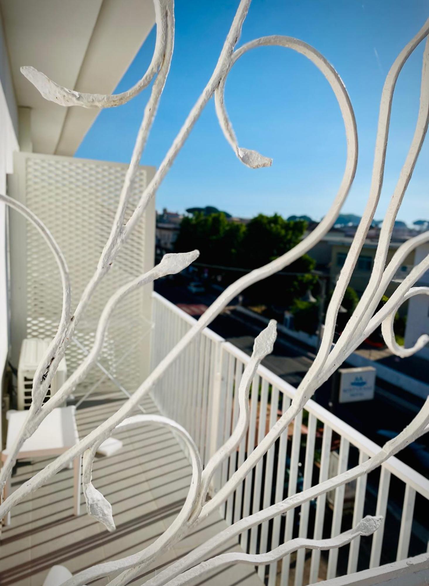 Minturnae Hotel Scauri  Ngoại thất bức ảnh